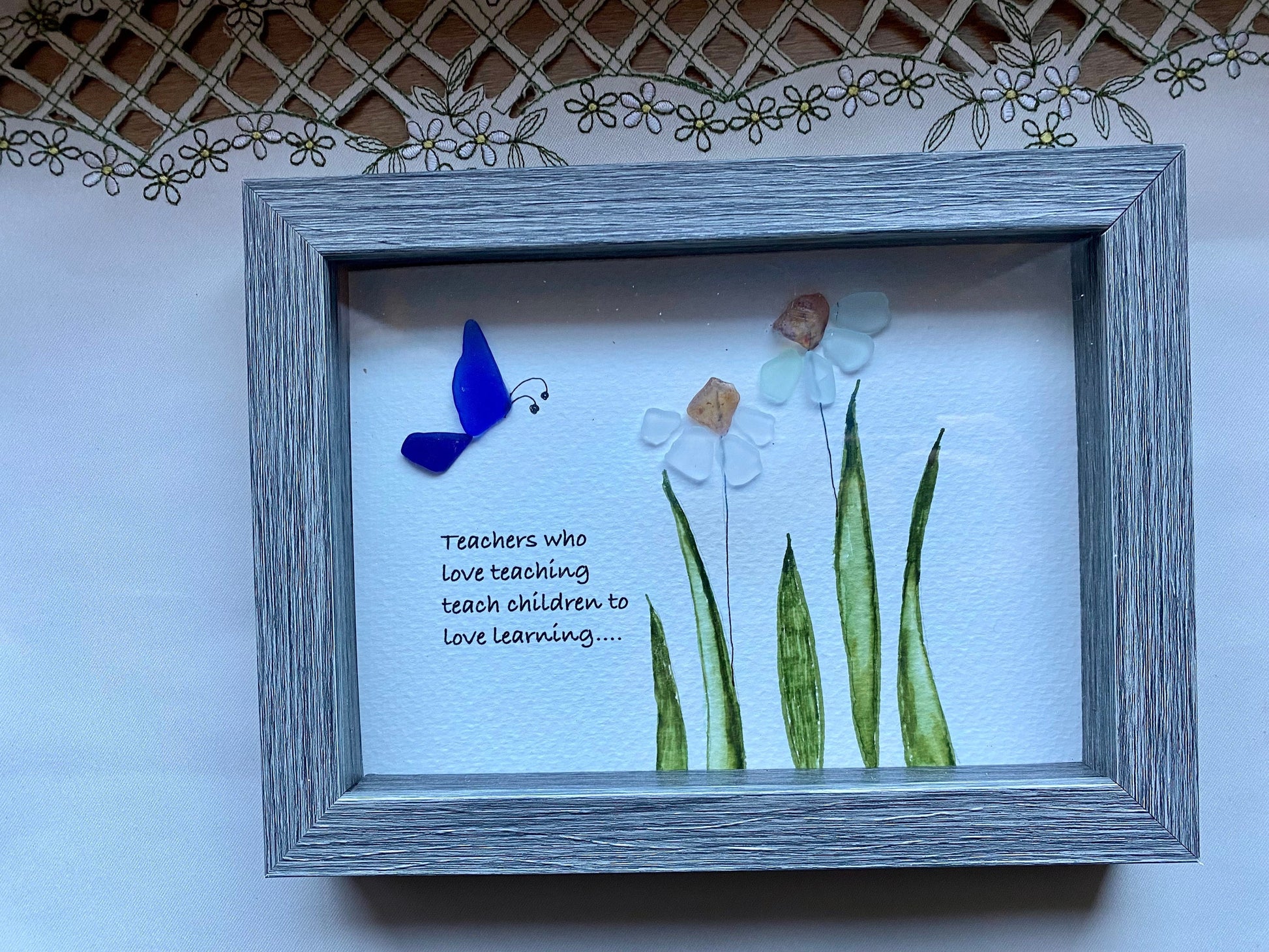 Sea Glass Pebble Art, Pebble Art Flower, Gift for Teacher, Friendship Gift, Seaglass Picture, Teacher Gift