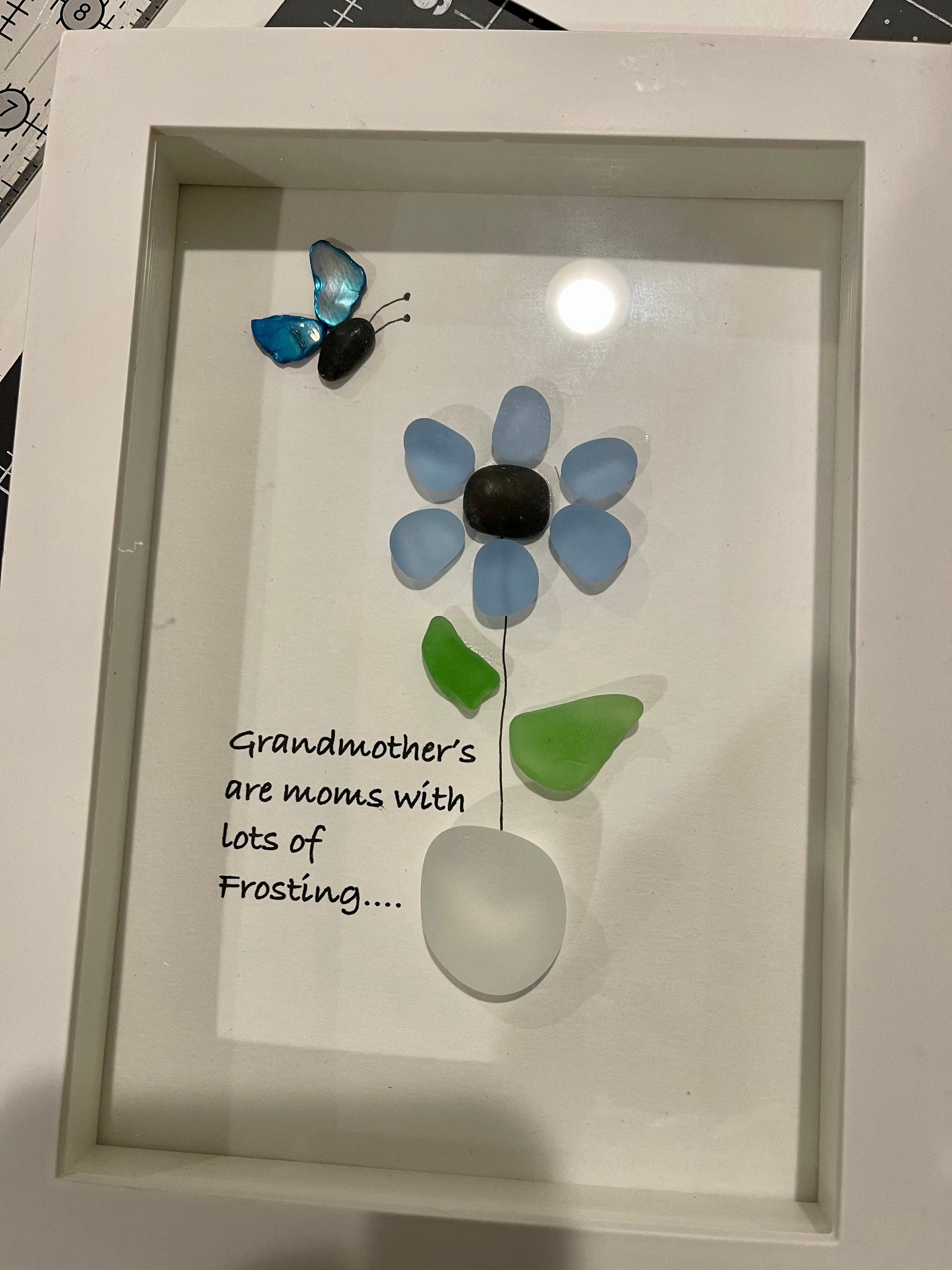 Sea Glass Pebble Art, Pebble Art Flower, Gift for Grandmother, Grandparent Gift, Seaglass Picture, Grandmother Gift