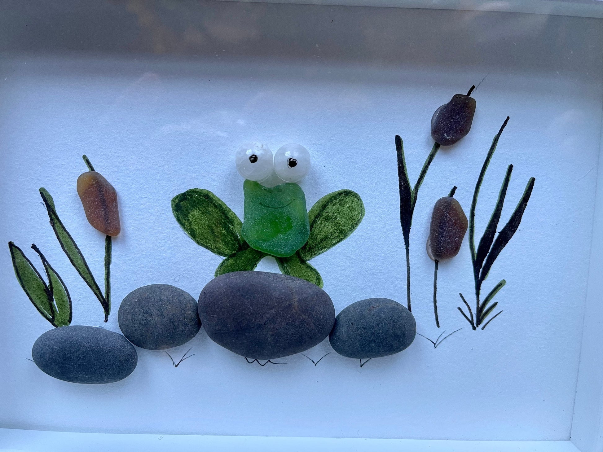 Sea Glass Pebble Art, Pebble Art Frogs, Gift for Her, Friendship Gift, Seaglass Picture, Fathers Day Gift, Frog