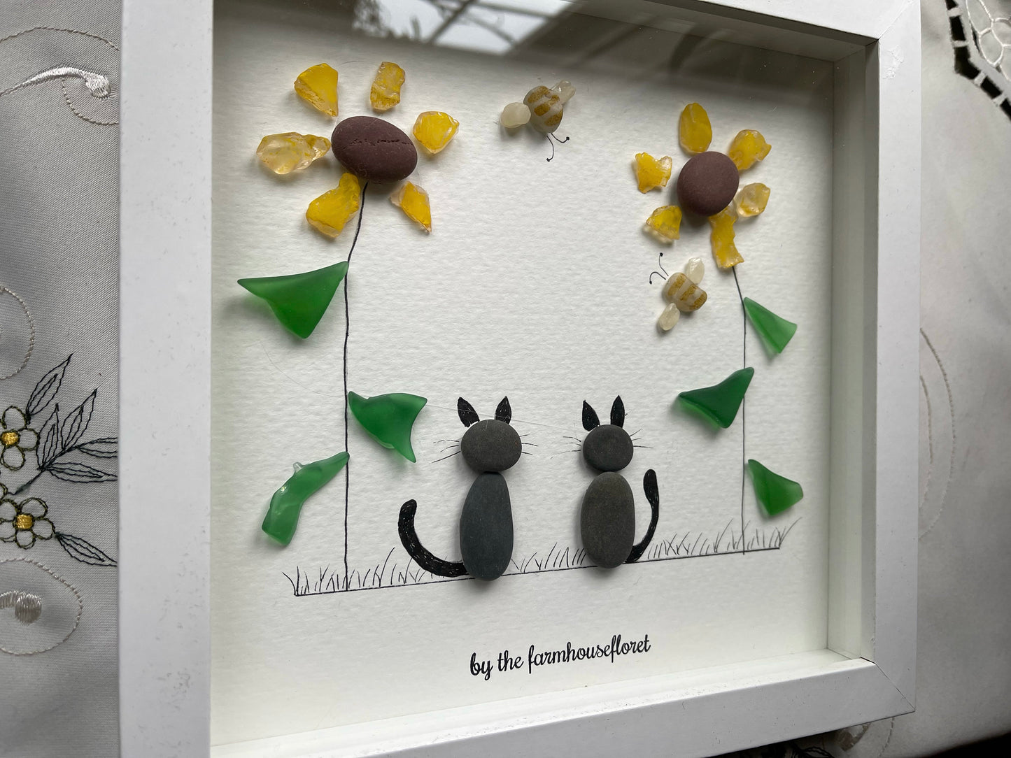 Sea Glass Pebble Art, Pebble Art Nature, Gift for Girl Friend, Friendship Gift, Seaglass Picture, Cat Lover