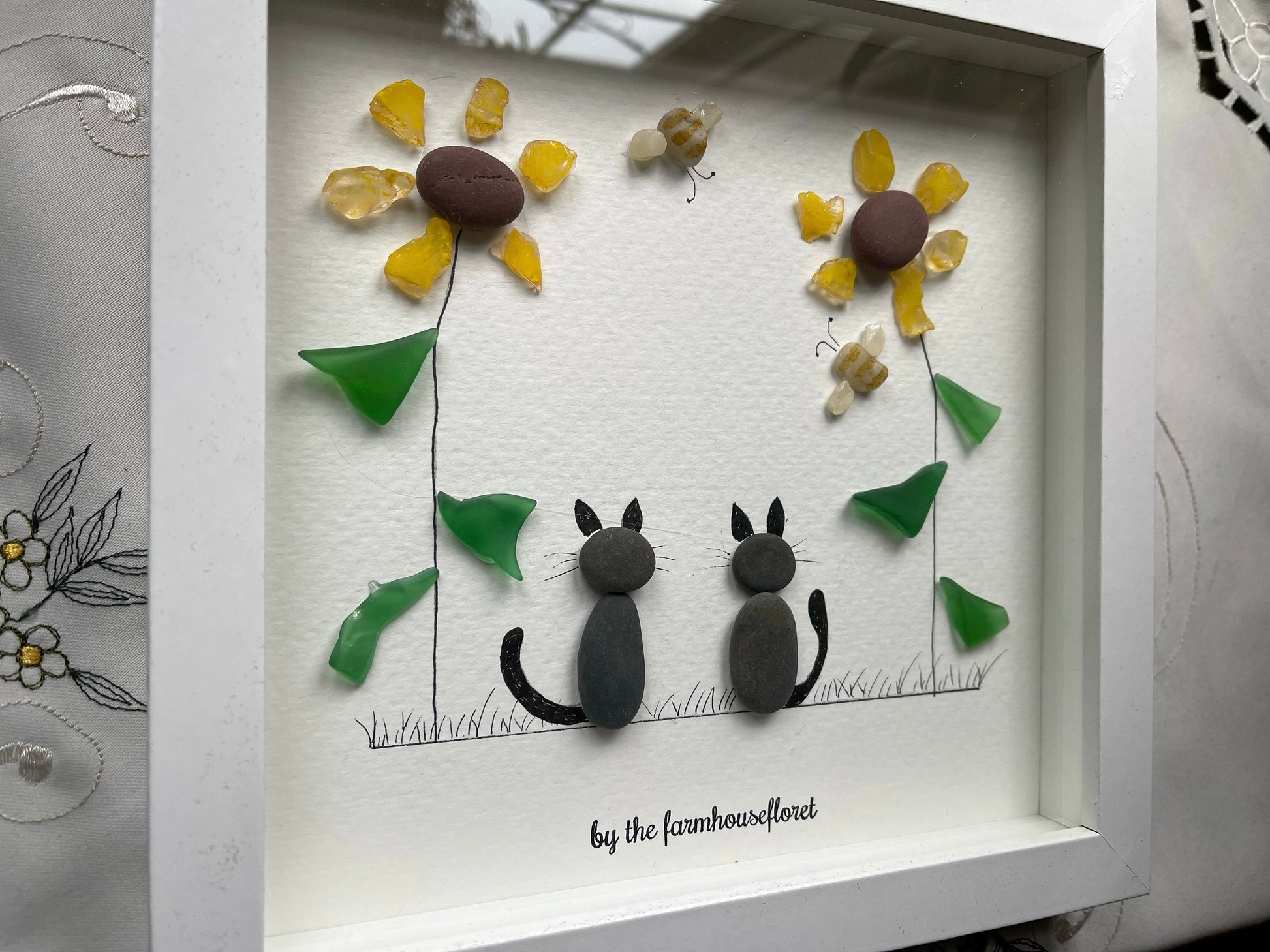 Sea Glass Pebble Art, Pebble Art Nature, Gift for Girl Friend, Friendship Gift, Seaglass Picture, Cat Lover
