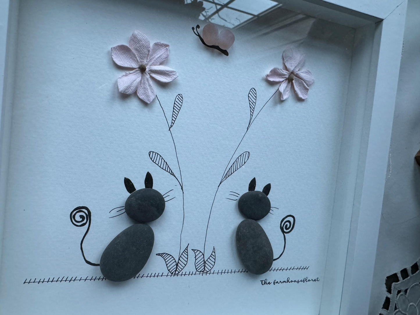 Sea Glass Pebble Art, Pebble Art Nature, Gift for Girl Friend, Friendship Gift, Seaglass Picture, Cat Lover
