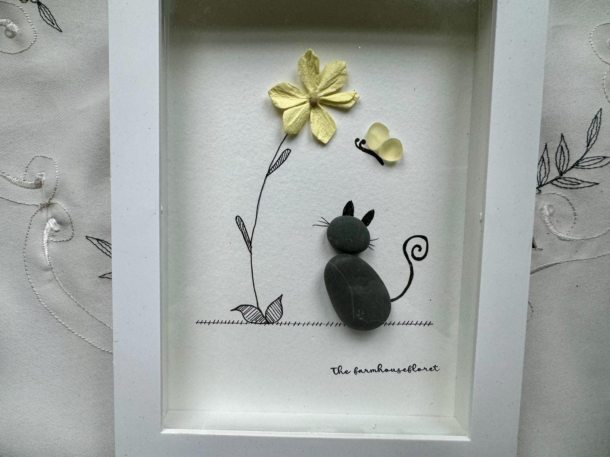 Sea Glass Pebble Art, Pebble Art Cat, Gift for Cat Lover, Friendship Gift, Seaglass Picture