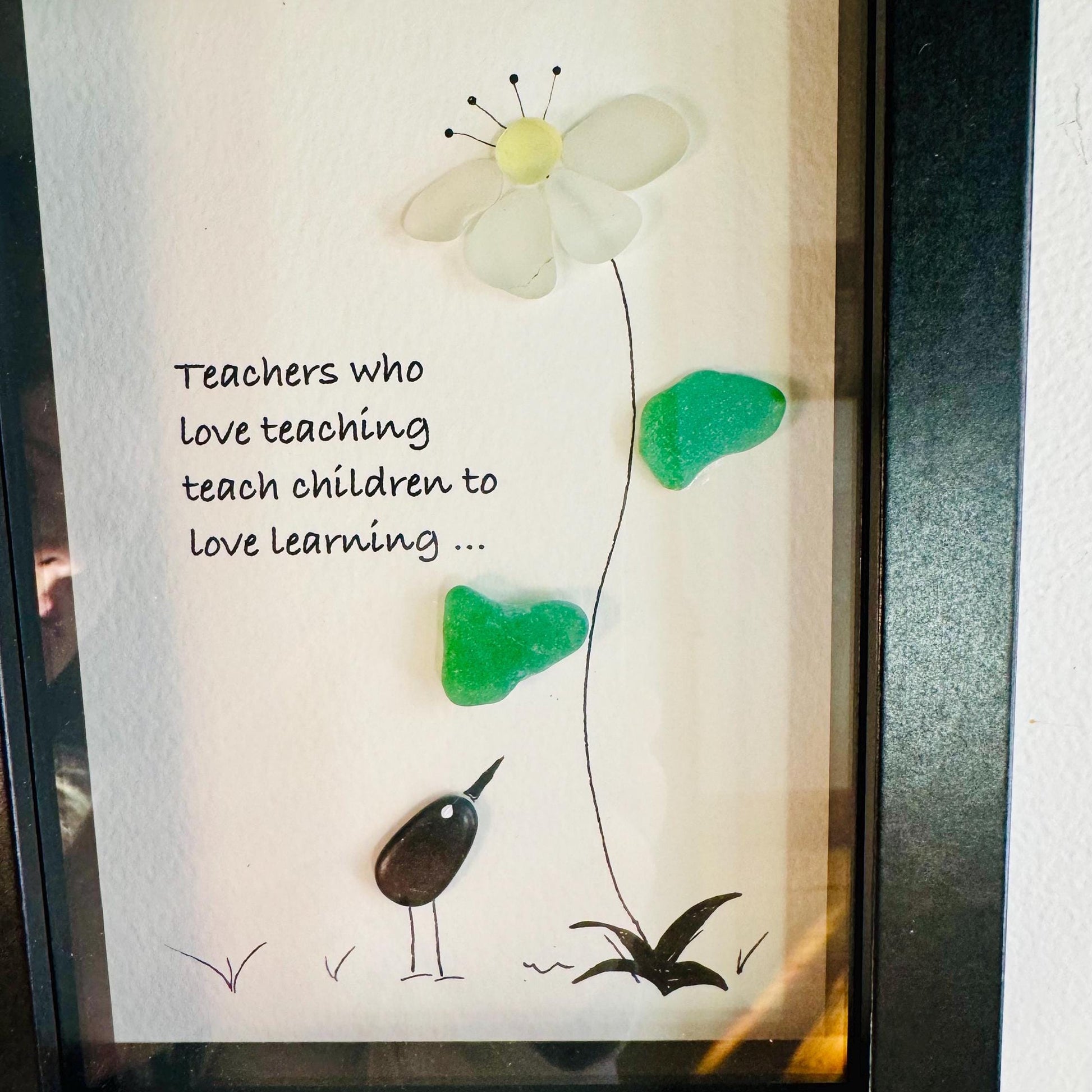 Sea Glass Pebble Art, Pebble Art Flower, Gift for Teacher, Friendship Gift, Seaglass Picture, Teacher Gift
