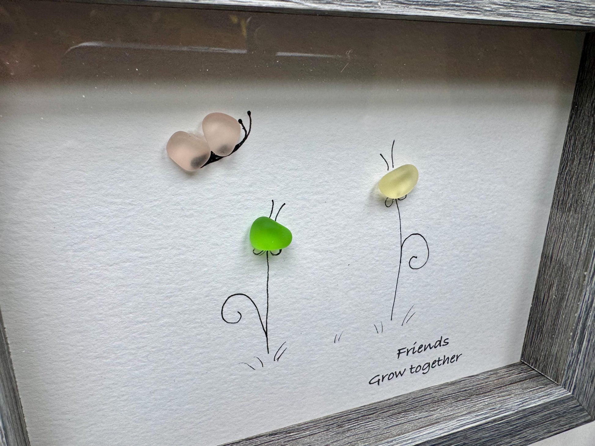 Sea Glass Pebble Art: Friendship Flower Picture, New England Seaglass