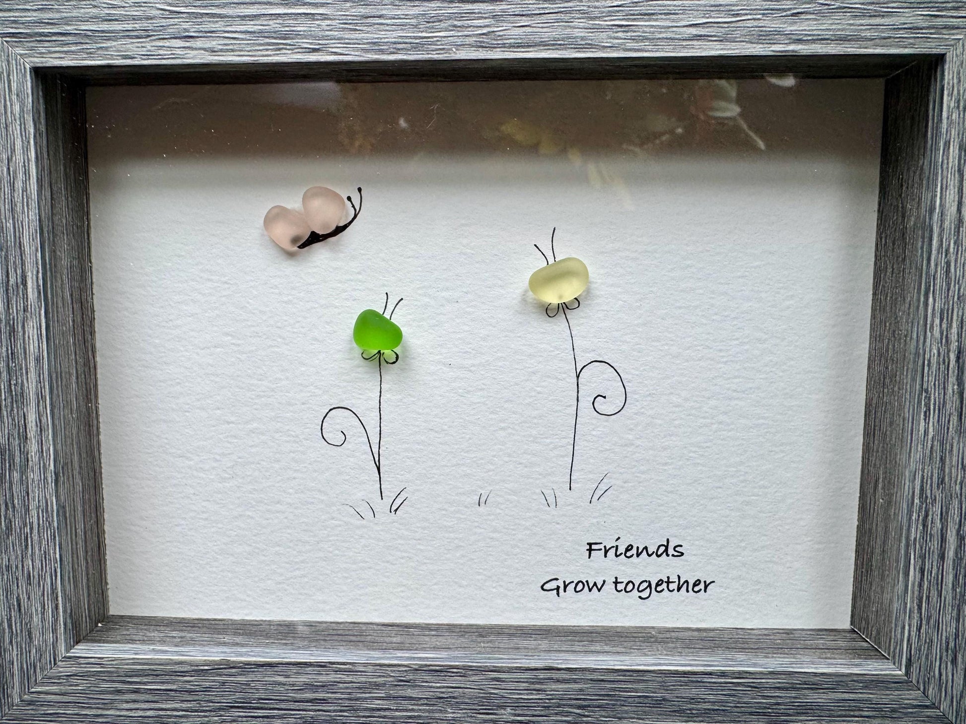 Sea Glass Pebble Art: Friendship Flower Picture, New England Seaglass