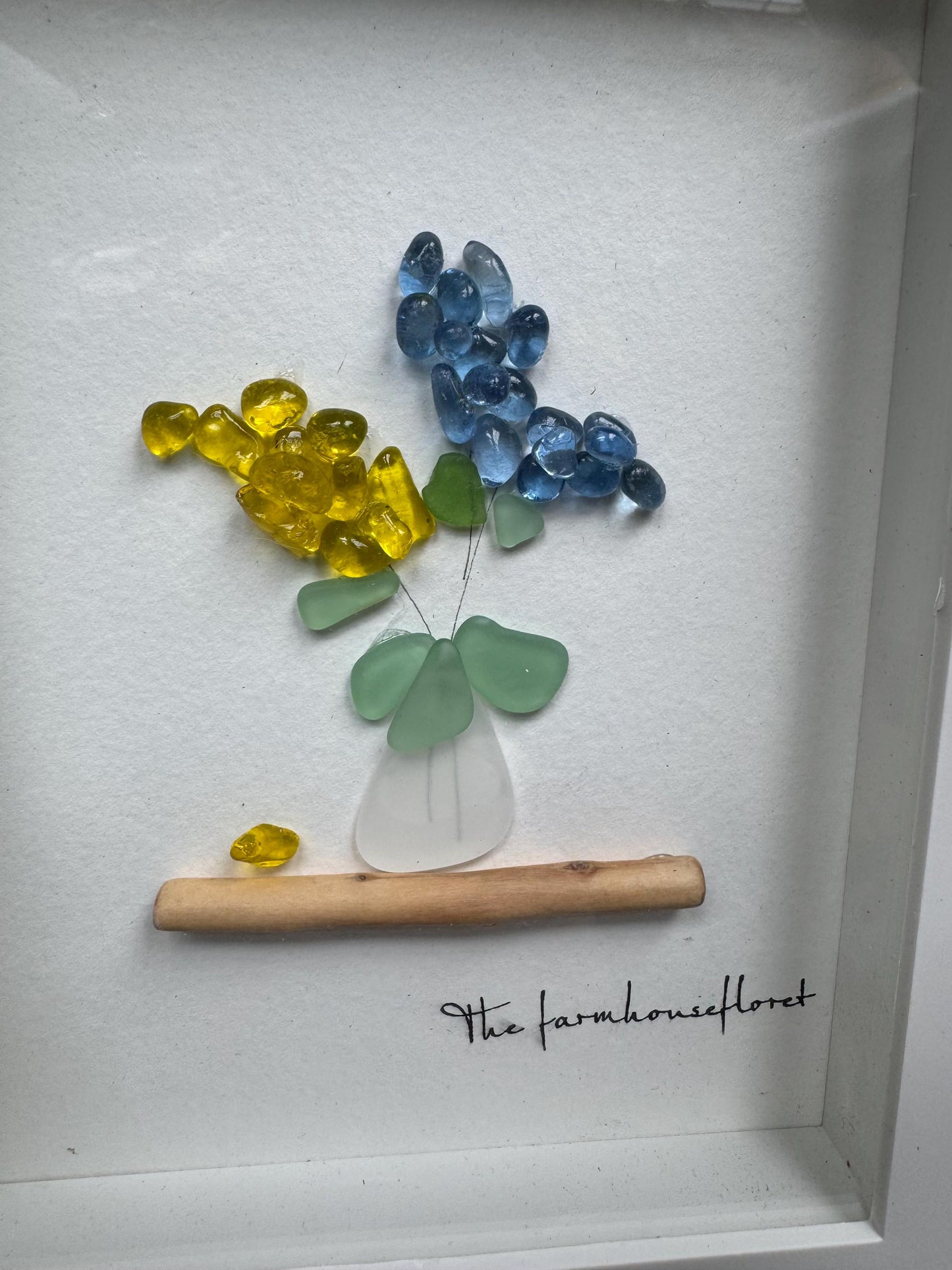 Sea Glass Pebble Art, Pebble Art Flowers, Gift for Her, Friendship Gift, Seaglass Picture, Florals